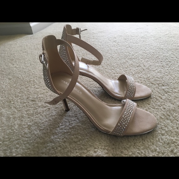 Marc Fisher ankle strap high heels, size 7.5 - Picture 10 of 10